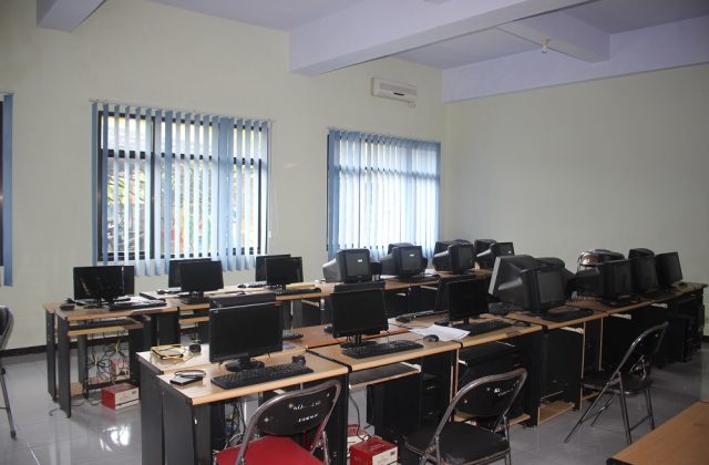 Lab Komputer