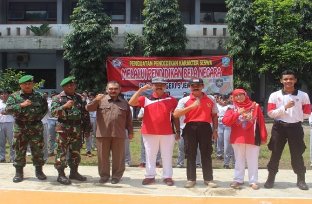 SMA 5 JEMBER LAKSANAKAN PENDIDIKAN BELA NEGARA