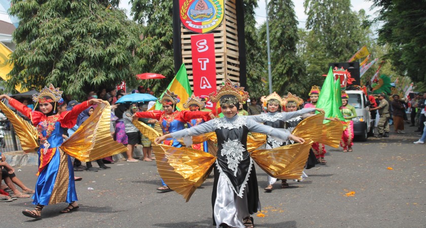 TARI SEMARAK PANDALUNGAN BY SMALA JEMBER