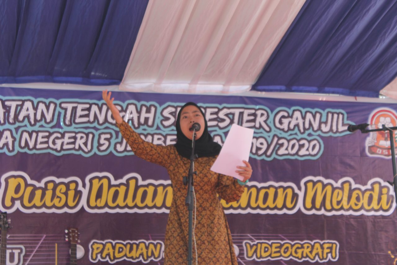 KEGIATAN TENGAH SEMESTER (KTS)SMA NEGERI 5 JEMBER