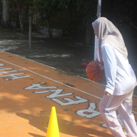 UJIAN PRAKTEK