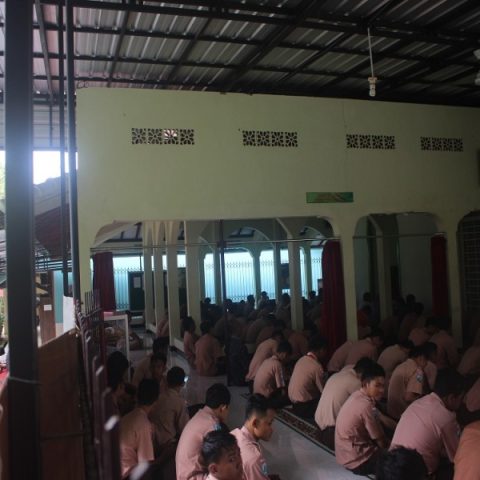 UJIAN PRAKTEK