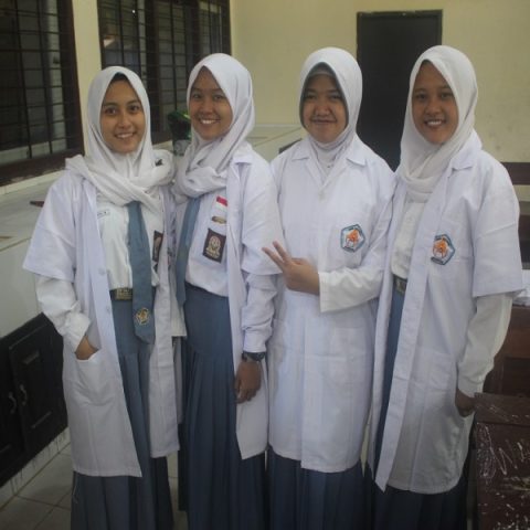 UJIAN PRAKTEK