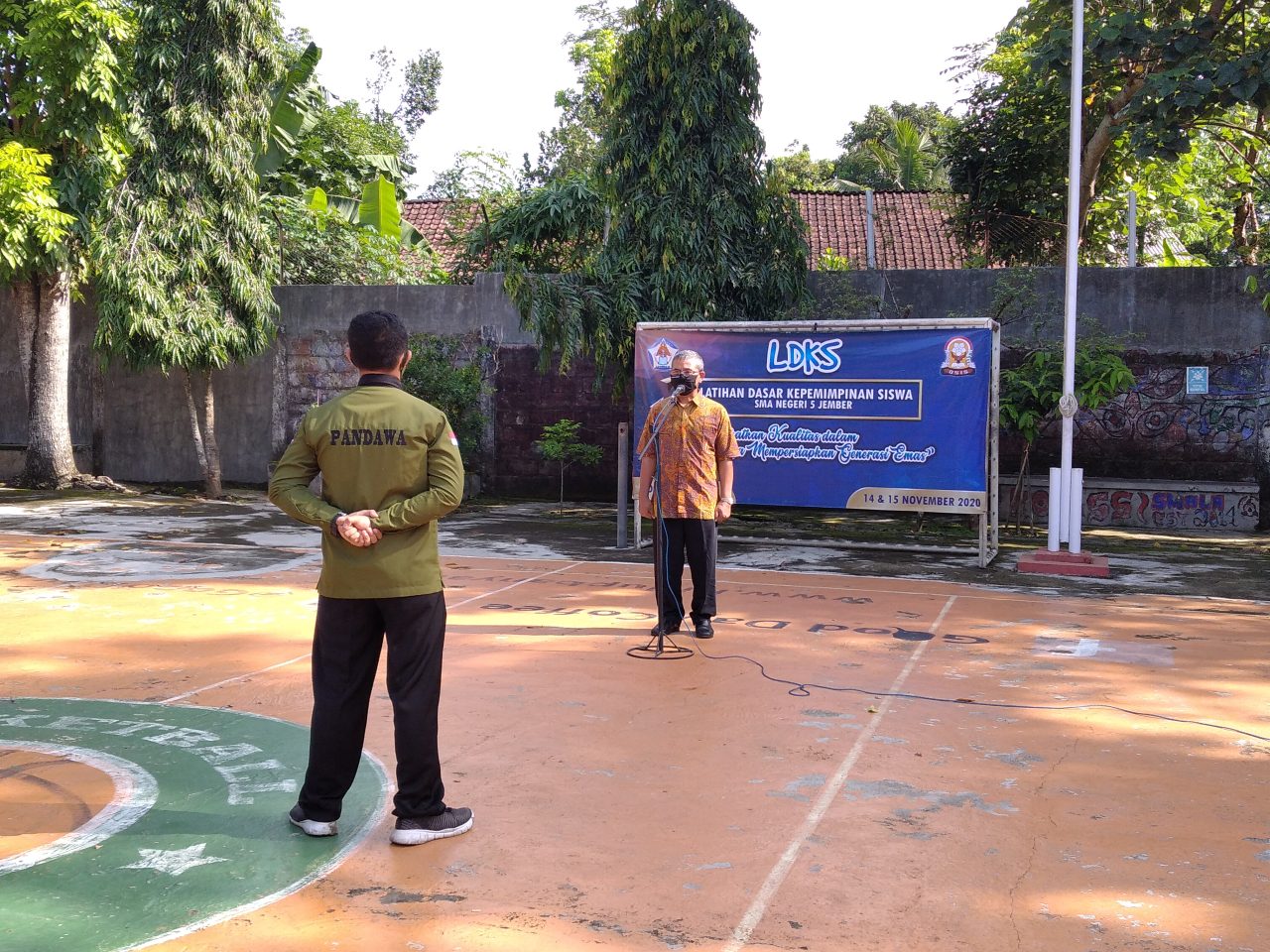 LATIHAN DASAR KEPEMIMPINAN SISWA (LDKS) SMA NEGERI 5 JEMBER