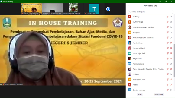 KEGIATAN IN-HOUSE TRAINING SMAN 5 JEMBER