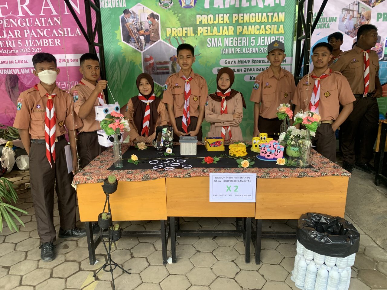 POTENSI DAN KREATIVITAS SISWA DALAM MENGIMPLEMENTASIKAN KURIKULUM MERDEKA