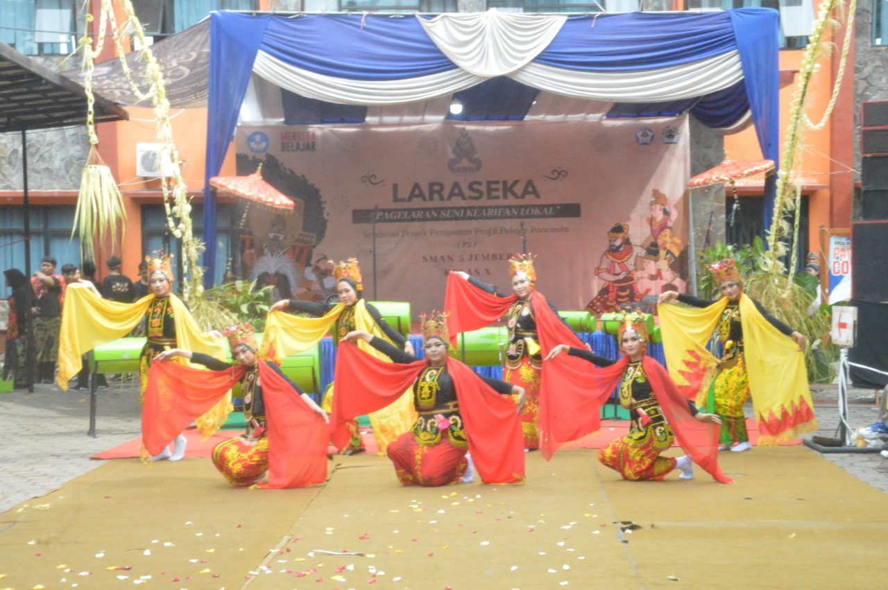 SELEBRASI SISWA KELAS X KURIKULUM MERDEKA SMAN 5 JEMBER 2023