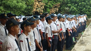 KEGIATAN MPLS (MASA PENGENALAN LINGKUNGAN SEKOLAH) SMA NEGERI 5 JEMBER