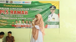 KEGIATAN MPLS (MASA PENGENALAN LINGKUNGAN SEKOLAH) SMA NEGERI 5 JEMBER