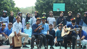 KEGIATAN MPLS (MASA PENGENALAN LINGKUNGAN SEKOLAH) SMA NEGERI 5 JEMBER