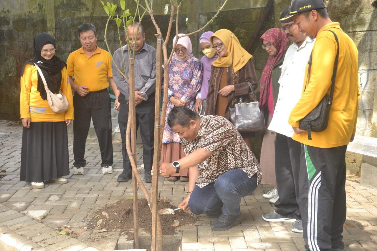 DIES NATALIS SMAN 5 JEMBER KE 30 TAHUN