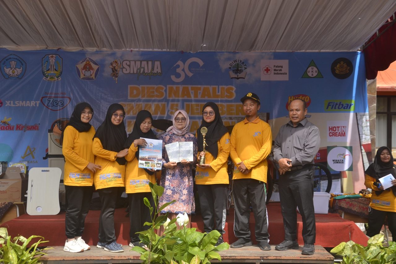 DIES NATALIS SMAN 5 JEMBER KE 30 TAHUN