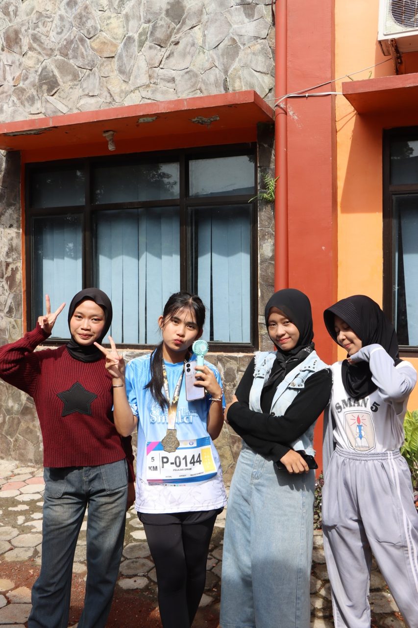 DIES NATALIS SMAN 5 JEMBER KE 30 TAHUN